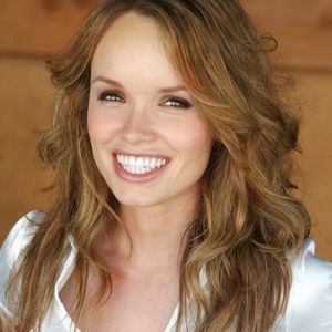 Meet your Posher, Leigh